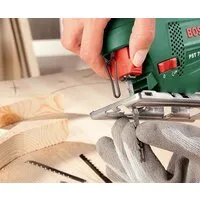 Электролобзик Bosch PST 750 PE (06033A0520)