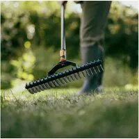 Грабли зубчатые Fiskars 1080679