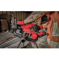 Ленточная пила Milwaukee Fuel M18 FBS85-202C 4933471497 (с 2-мя АКБ, кейс)