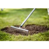 Грабли зубчатые Fiskars 1077113
