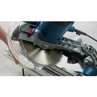 Торцовочная пила Bosch GCM 216 Professional 0601B33000