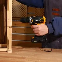 Дрель-шуруповерт Deko Banger 20V ONE + Set 63 083-1043 (с 2-мя АКБ, кейс)