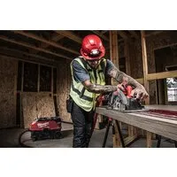 Дисковая (циркулярная) пила Milwaukee M18FCS66GR3-0 4933493491 (без АКБ)