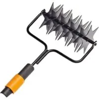 Аэратор Fiskars QuikFit 1000689