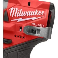 Винтоверт Milwaukee M12 FID2MC-202X Fuel 4933499462 (с 2-мя АКБ, кейс)