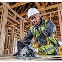 Дисковая (циркулярная) пила DeWalt DCS571N-XJ (без АКБ)