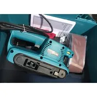 Ленточная шлифмашина Makita 9911K