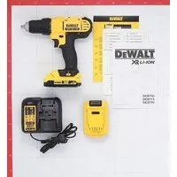 Дрель-шуруповерт DeWalt DCD771D2 (с 2-мя АКБ 2 Ah)