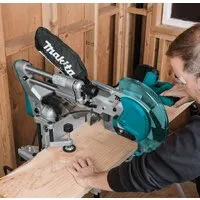 Торцовочная пила Makita LS1019L
