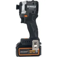 Винтоверт DeWalt DCF85MP2T (с 2-мя АКБ, кейс)