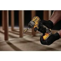 Винтоверт DeWalt DCF601N (без АКБ)