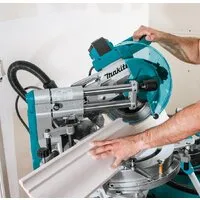 Торцовочная пила Makita LS1019L