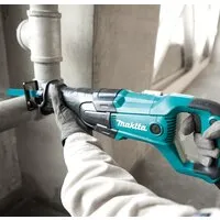 Сабельная пила Makita JR3061T