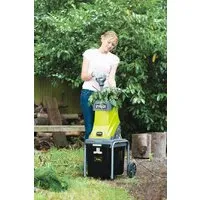 Садовый измельчитель Ryobi RSH2545B