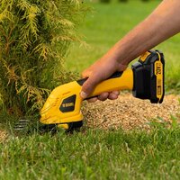 Кусторез + ножницы Denzel GS-20 59432 (с 1-им АКБ)