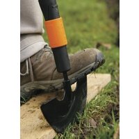Тяпка Fiskars QuikFit Lawn Edger 1000690