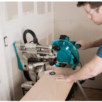 Торцовочная пила Makita LS1019L