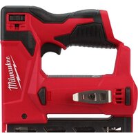 Степлер Milwaukee M12 BST-0 4933459634 (без АКБ)