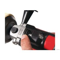 Полировальная машина Milwaukee M12 BPS-0 4933447791 (без АКБ)