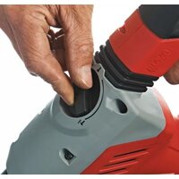 Перфоратор Milwaukee PLH 28 XE 4933446800