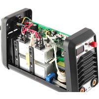 Сварочный инвертор Зубр ЗАС-Т3-165