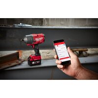 Гайковерт Milwaukee M18 ONEFHIWF12-502X 4933459727 (с 2-мя АКБ, кейс)