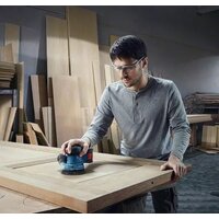 Эксцентриковая шлифмашина Bosch GEX 185-LI Professional 06013A5020 (без АКБ)