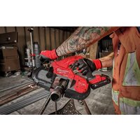 Ленточная пила Milwaukee Fuel M18 FBS85-202C 4933471497 (с 2-мя АКБ, кейс)