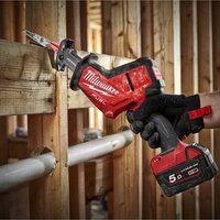 Сабельная пила Milwaukee M18 FHZ-0X 4933500564 (без АКБ, кейс)
