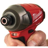 Винтоверт Milwaukee M12 FQID-0 4933464972 (без АКБ)