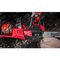 Аккумуляторная пила Milwaukee M18 FCHSC-0 (без АКБ)