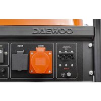 Бензиновый генератор Daewoo Power GDA 7500E-3