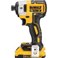 Винтоверт DeWalt DCF887P2 (с 2-мя АКБ 5 Ah)