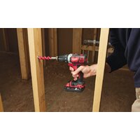 Дрель-шуруповерт Milwaukee M18 BDD-202C 4933443555 (с 2-мя АКБ, кейс)