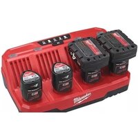 Зарядное устройство Milwaukee M12 C4 4932430554 (12В)
