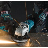 Угловая шлифмашина Makita 9565PCV