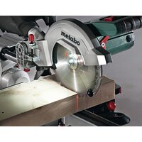 Торцовочная пила Metabo KGS 305 M 619305000