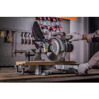 Торцовочная пила Crown CT15233P