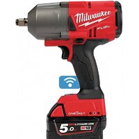 Гайковерт Milwaukee M18 ONEFHIWF12-502X 4933459727 (с 2-мя АКБ, кейс)