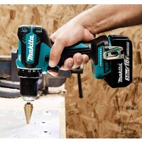 Дрель-шуруповерт Makita DDF485RFE (с 2-мя АКБ, кейс)