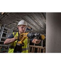 Перфоратор DeWalt DCH133M1 (с 1-им АКБ, кейс)