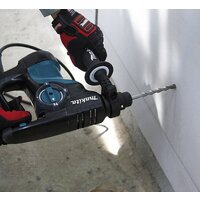 Перфоратор Makita HR2810