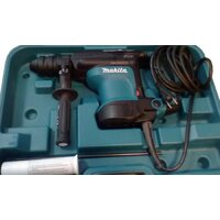 Перфоратор Makita HR3210C