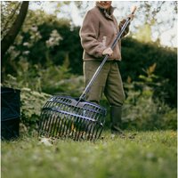 Грабли зубчатые Fiskars 1080681
