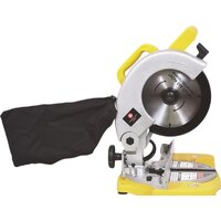 Торцовочная пила Калибр Мастер ПТЭ-900/190м