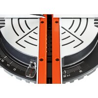 Торцовочная пила Зубр ЗПТ-210-1600 ПЛ