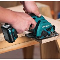 Дисковая (циркулярная) пила Makita HS301DZ (без АКБ)