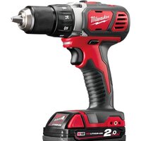 Дрель-шуруповерт Milwaukee M18 BDD-202C 4933443555 (с 2-мя АКБ, кейс)