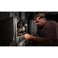 Фонарь Milwaukee HL-SF