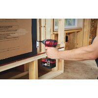 Винтоверт Milwaukee M18 BID-402C 4933443580 (с 2-мя АКБ, кейс)